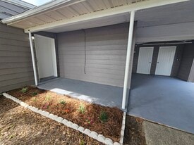 Building Photo - 75 S Madison Dr