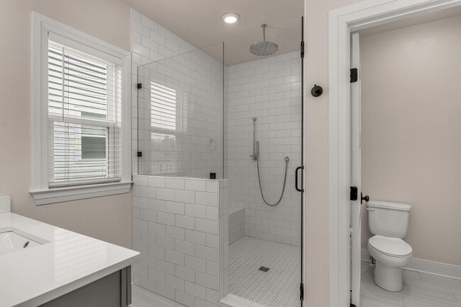 Building Photo - 500 Waycross Dr