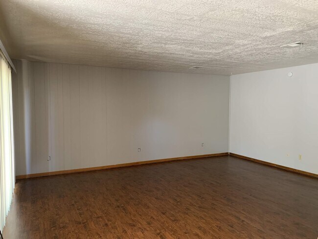 Building Photo - 603 Cache Cove Ct