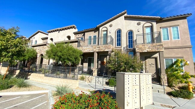 Building Photo - Spectacular 3 Bedroom Townhouse in Gate Community Near Sky Canyon and Centennial! Strip Views!