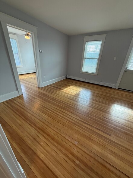 Building Photo - 1050 Princetown Rd