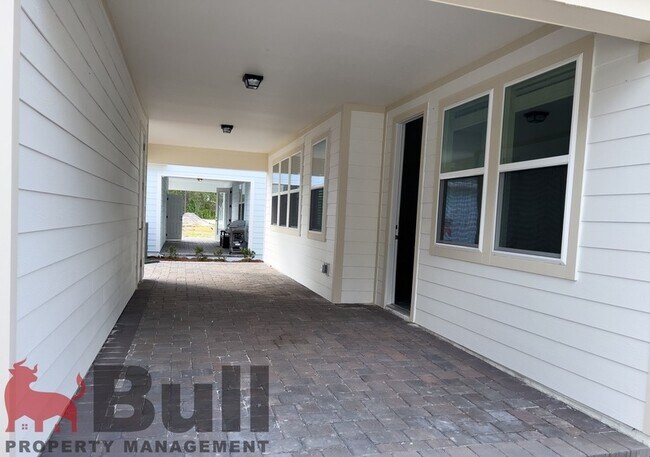 Building Photo - 6536 Barnstorm Wy