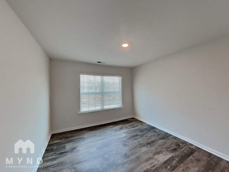 Building Photo - 6030 Elena Lynn Ct