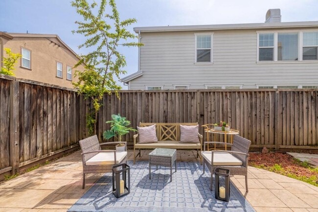 Building Photo - 1642 Welford Cir