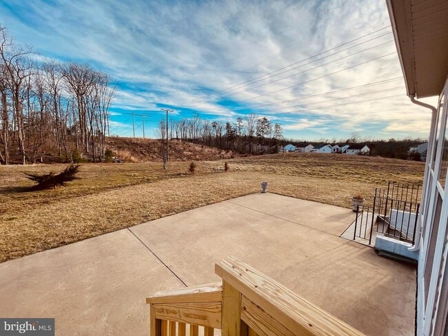 Primary Photo - 2698 Myrtlewood Dr