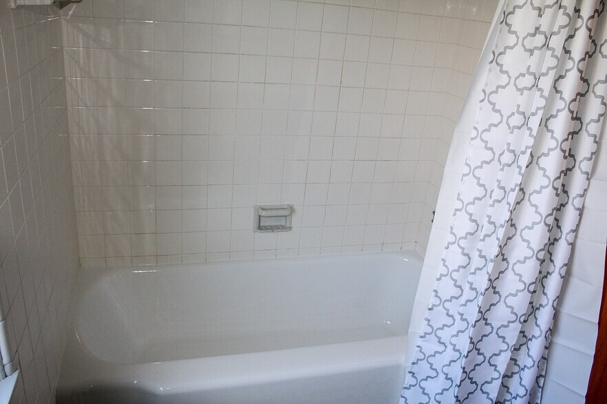 Bathroom - 30 Michigan Ave