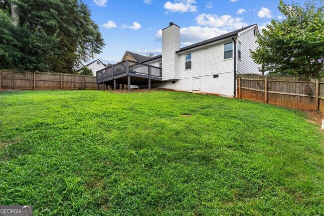 Building Photo - 140 Grayland Creek Dr