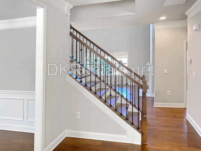 Building Photo - 582 Warrenton Run Dr