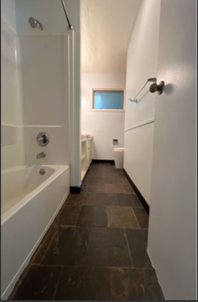 Building Photo - 4343 E Deckard Dr