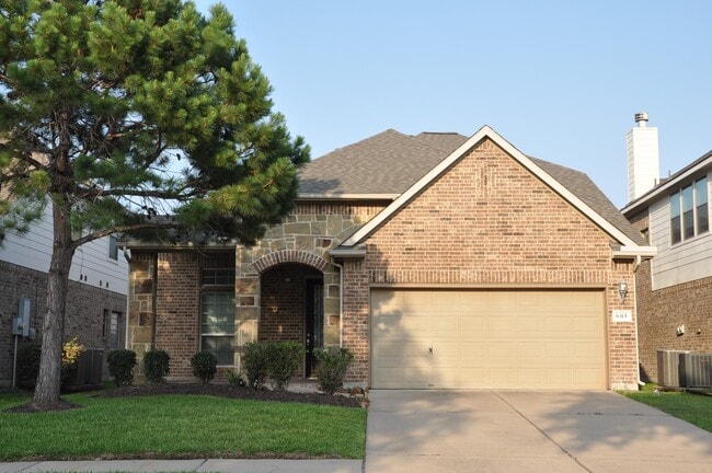 Building Photo - 6315 Denison Oaks Dr