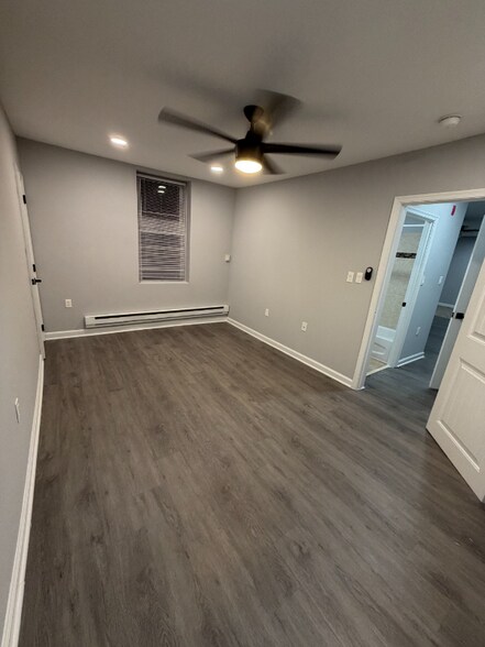 Building Photo - 6001 N 17th St