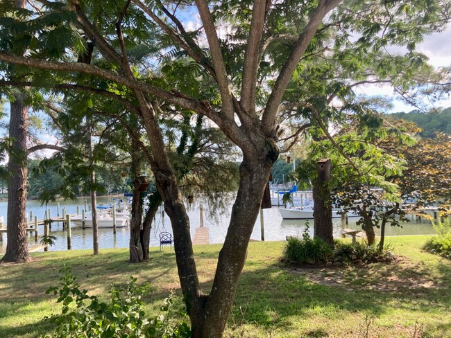 Building Photo - 18342 Clarke Rd