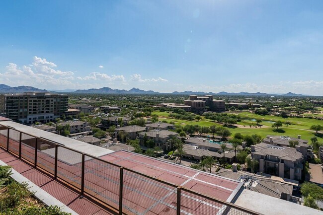 Building Photo - 7120 E Kierland Blvd