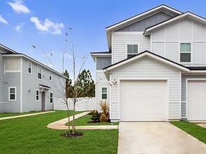 Building Photo - Park Ridge 3/2.5/1 Townhome