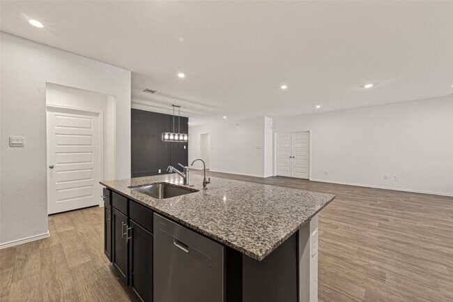 Building Photo - 4326 Blossom Vly Ln