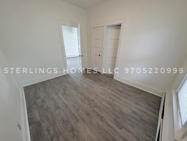 Building Photo - 518 Lincoln St