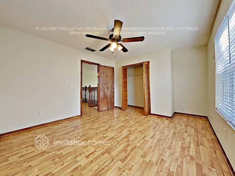 Building Photo - 1603 Chatham Cir