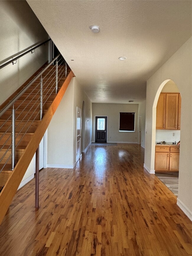 Building Photo - 4123 Old Chocolate Bayou Rd