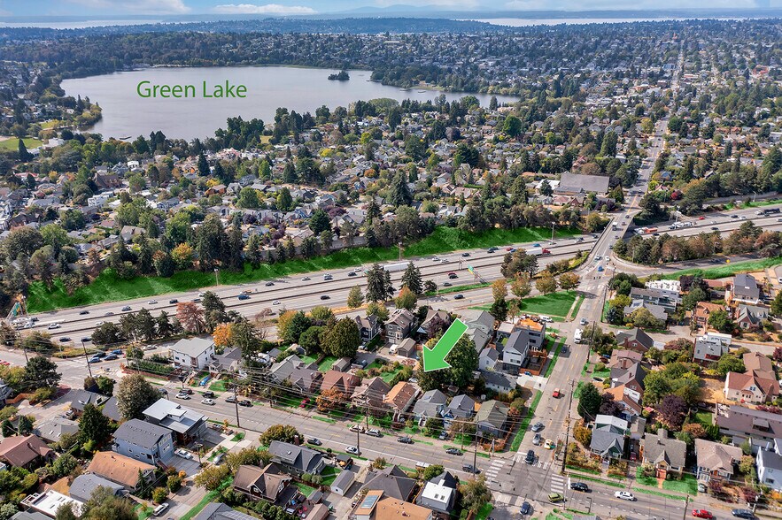 Building Photo - 7911 5th Ave NE