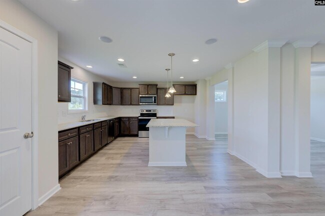 Building Photo - 139 Texas Black Way