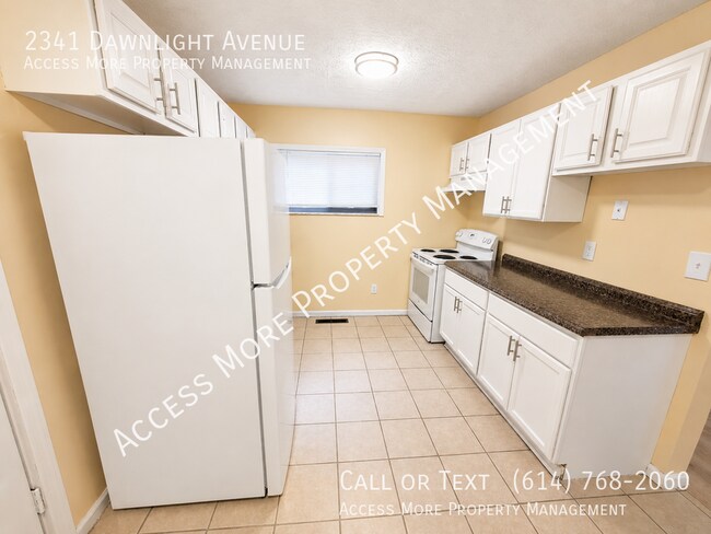 Building Photo - 2341 Dawnlight Ave