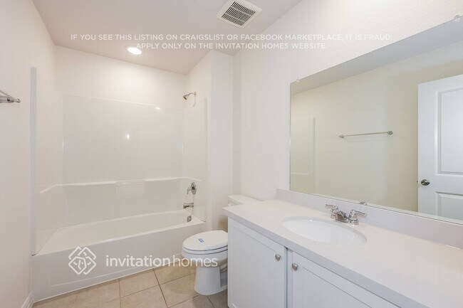 Building Photo - 743 Bonnet Trl