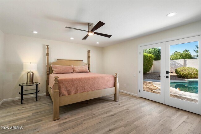 Building Photo - 8338 E San Rafael Dr