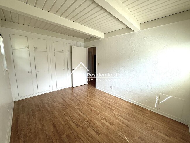 Building Photo - 2815 Santa Paula Ct