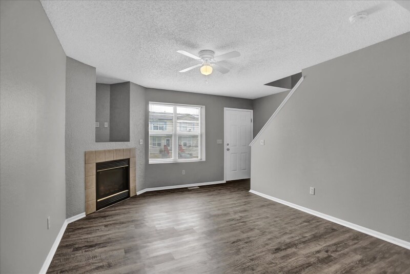 Building Photo - 2532 Plumtree Grove