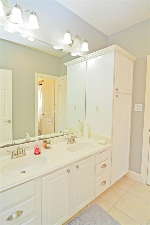 Building Photo - 131 Starboard Dr