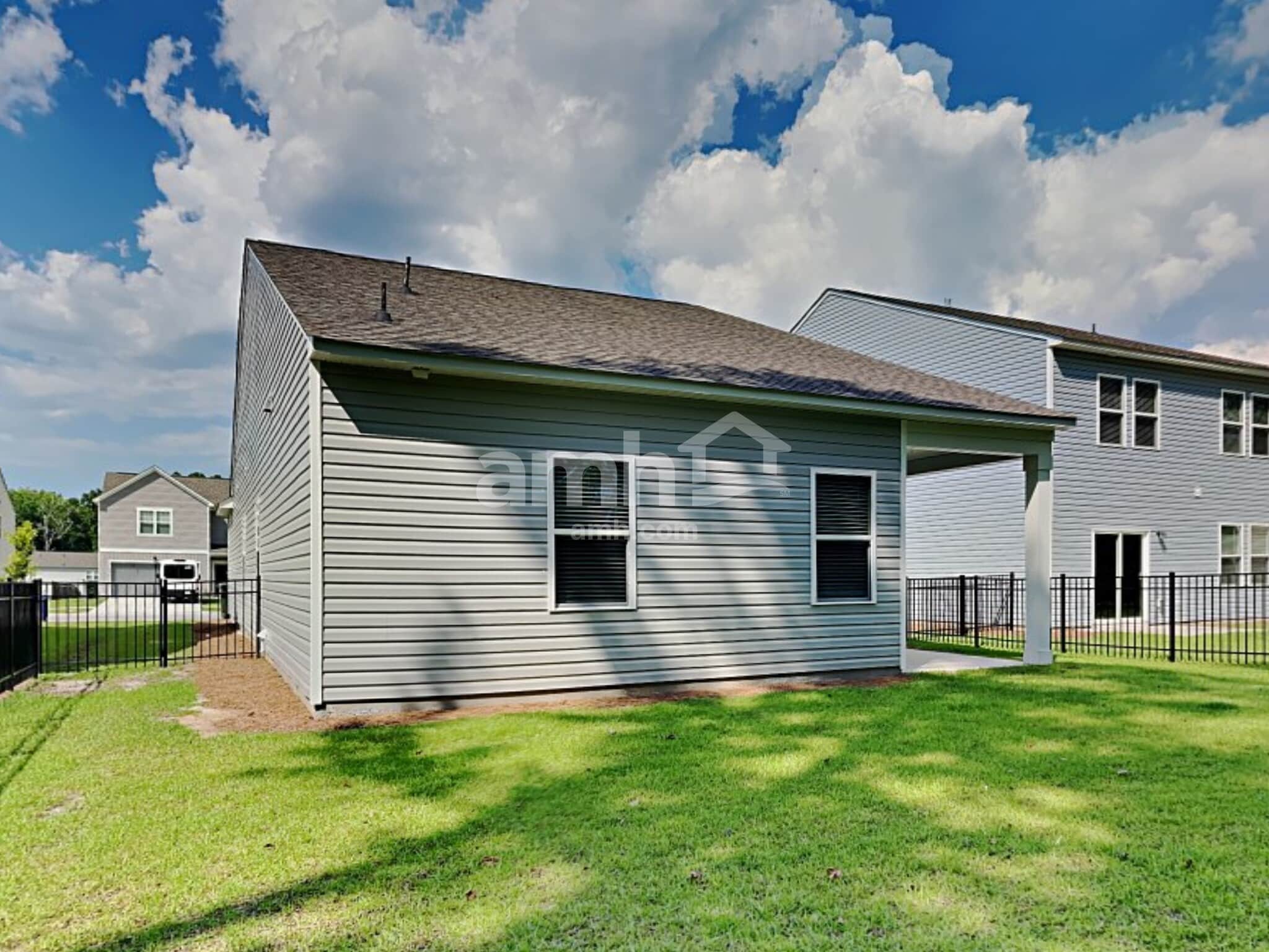 Building Photo - 192 Orion Way