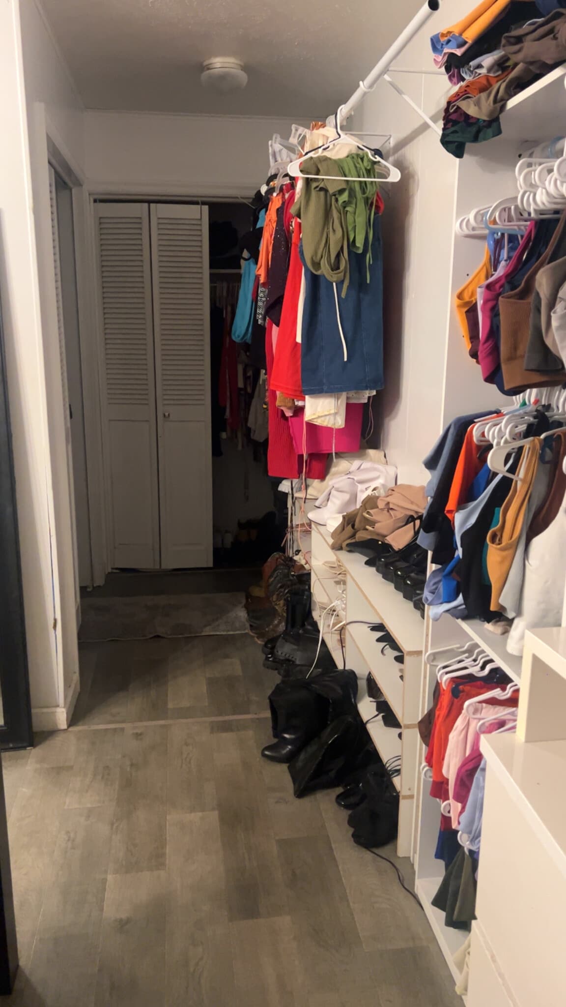 Building Photo - 803 Zollinger Rd