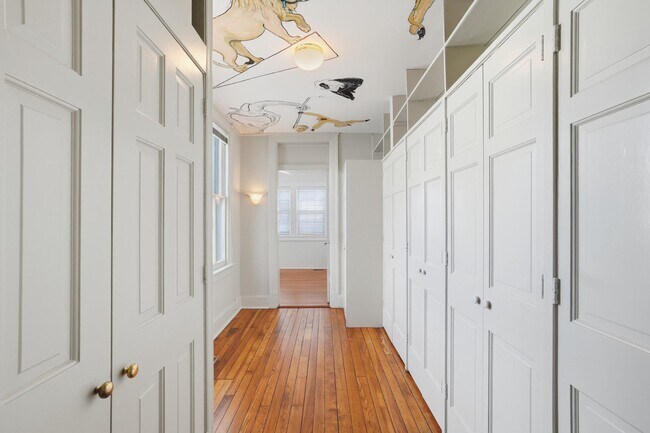 Building Photo - 1635 35th St NW