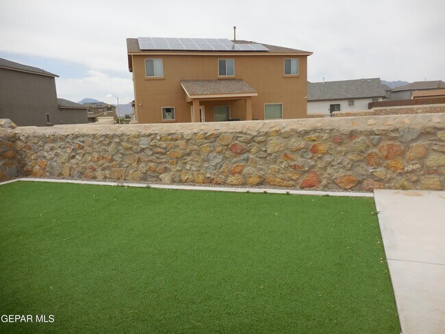 Building Photo - 12125 Mesquite River Dr