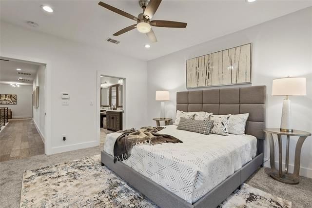 Building Photo - 933 W Eighth St