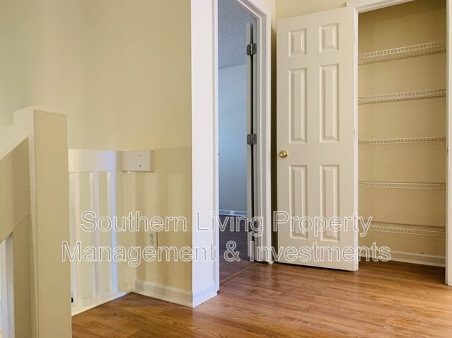 Building Photo - 9436 Elizabeth Townes Ln