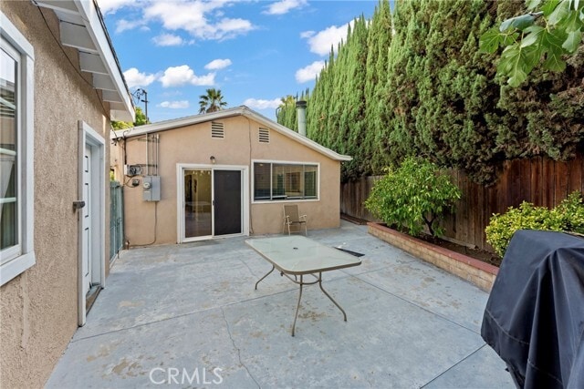 Building Photo - 2423 San Pasqual St