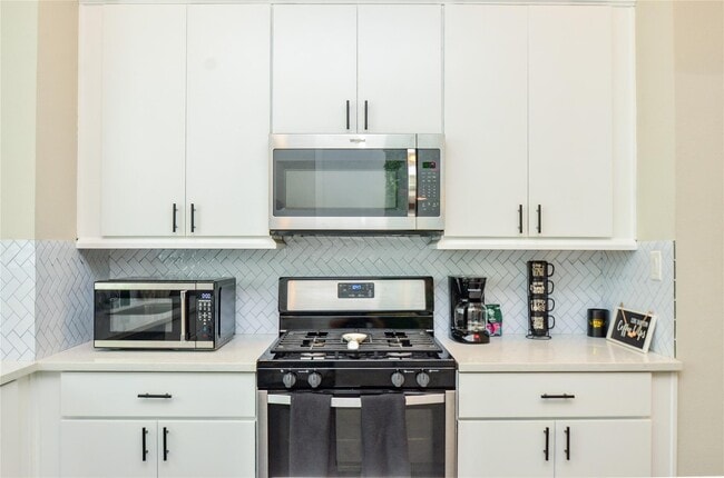 Building Photo - 3804 Leeland St