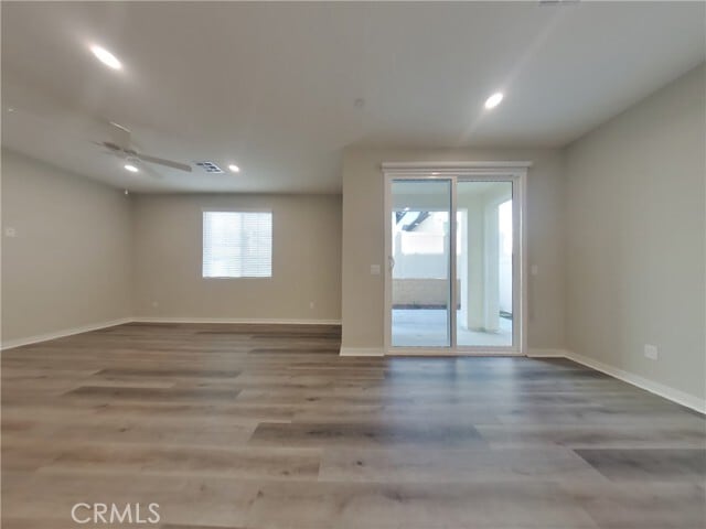 Building Photo - 31672 Hans Dr