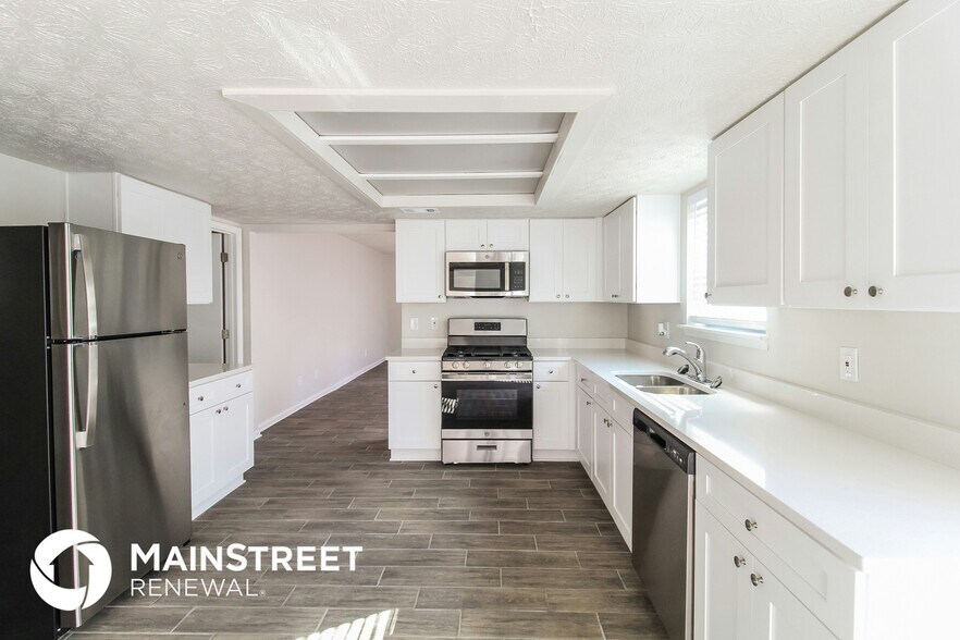 Building Photo - 7005 Greenbower Ln