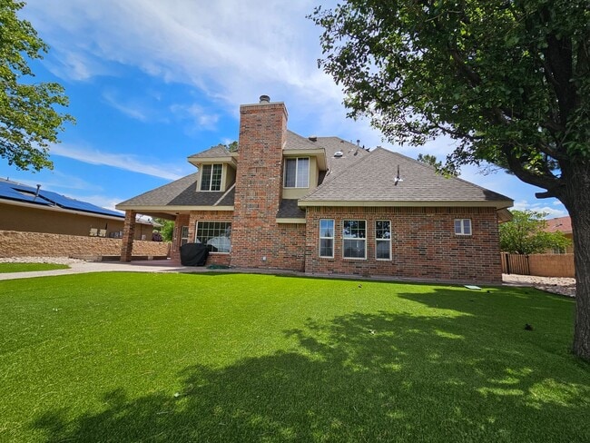 Building Photo - 311 Desert Sun Ct