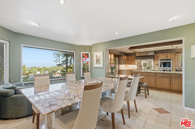 Building Photo - 3664 Gleneagles Dr