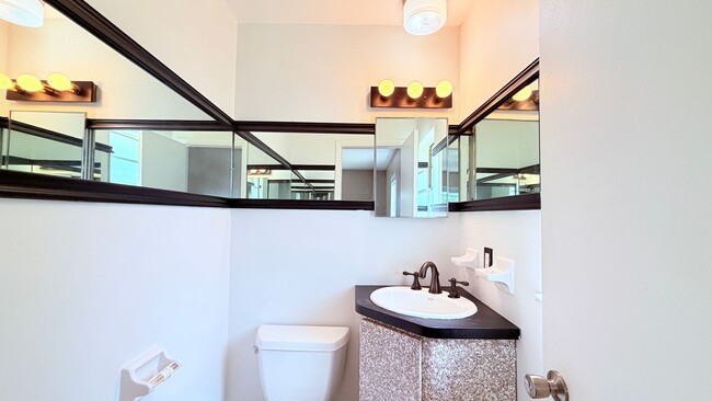 Building Photo - Beautifully Renovated 3-Bedroom Home with Upgrades in Deltona Lakes!!!