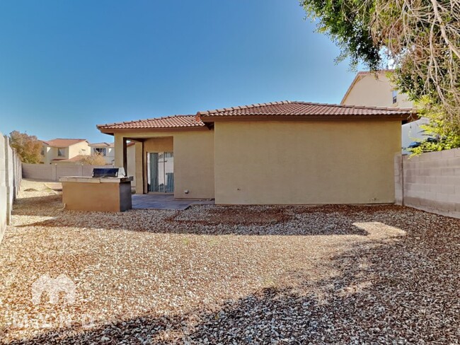 Building Photo - 5174 W Desert Hills Dr