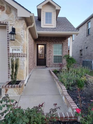 Building Photo - 10121 Leander Pl