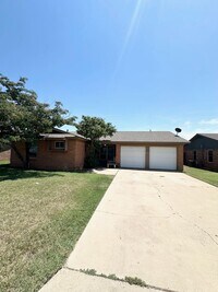 Building Photo - 3 Bed 2 Bath Ready to Rent ASAP!