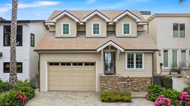 Building Photo - 3086 Solimar Beach Dr