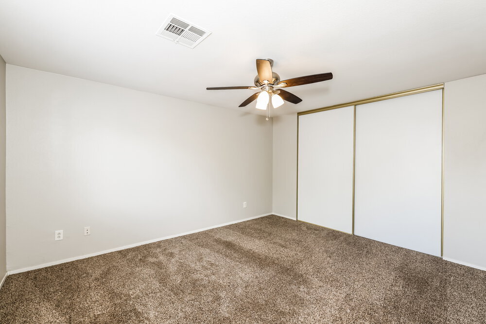 Building Photo - 881 Adobe Flat Dr