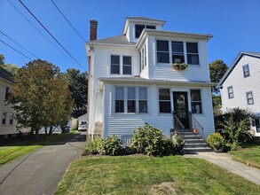 Building Photo - 27 Argyle Ave