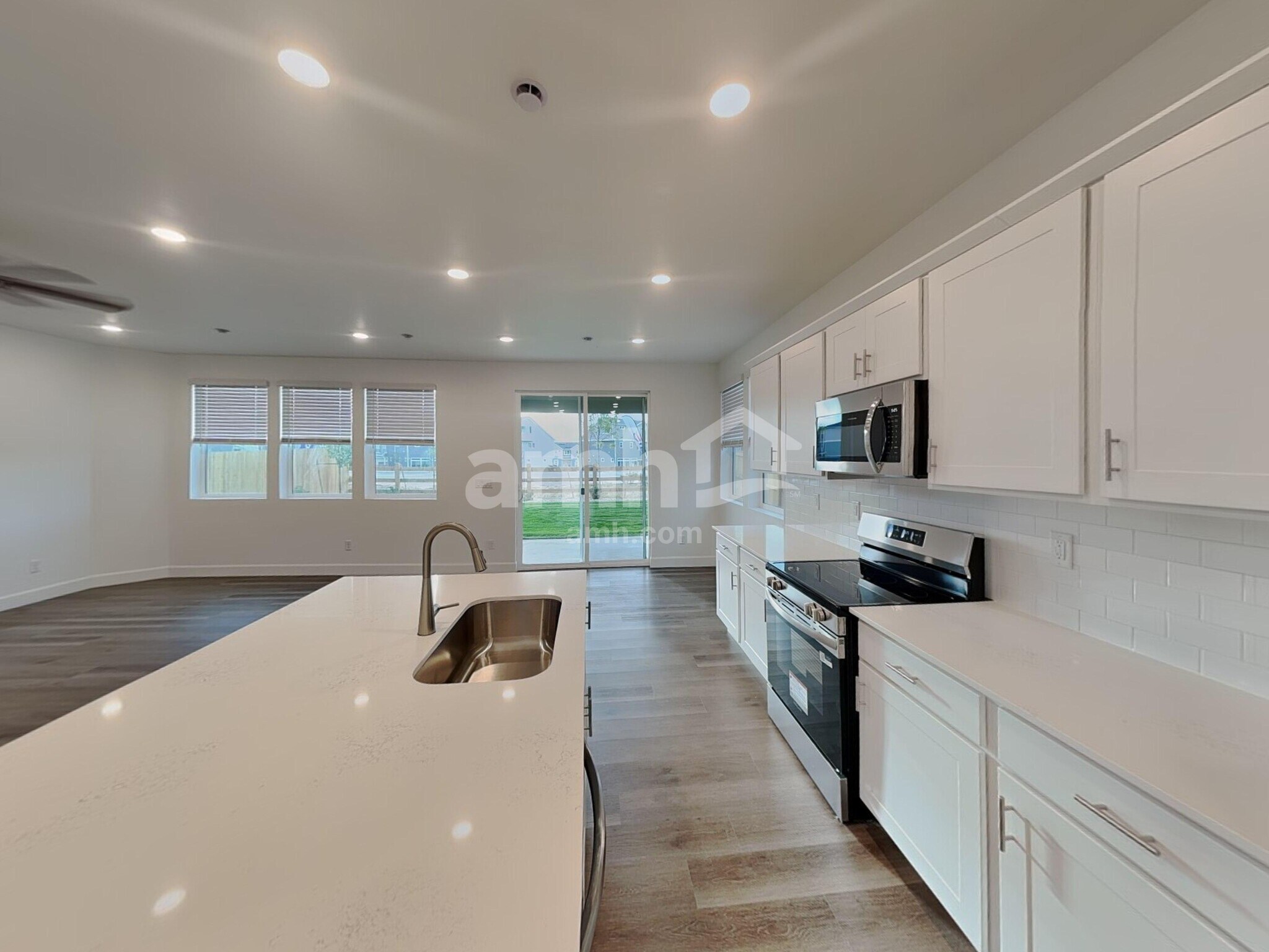 Building Photo - 7285 Arroyo Crossing Pkwy